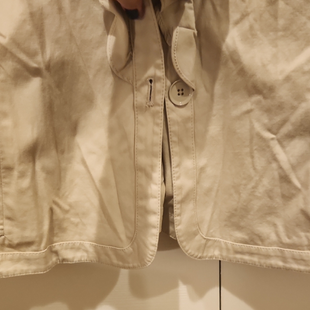 Talbots Women's Cream Ruffle Jacket - Picture 10 of 10